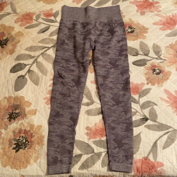 Gymshark camo seamless leggings - Picture 2 of 5